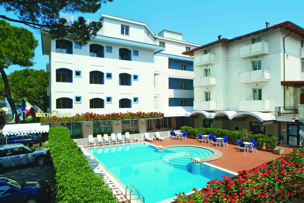 Hotel Ricchi Rimini Exteriér fotografie